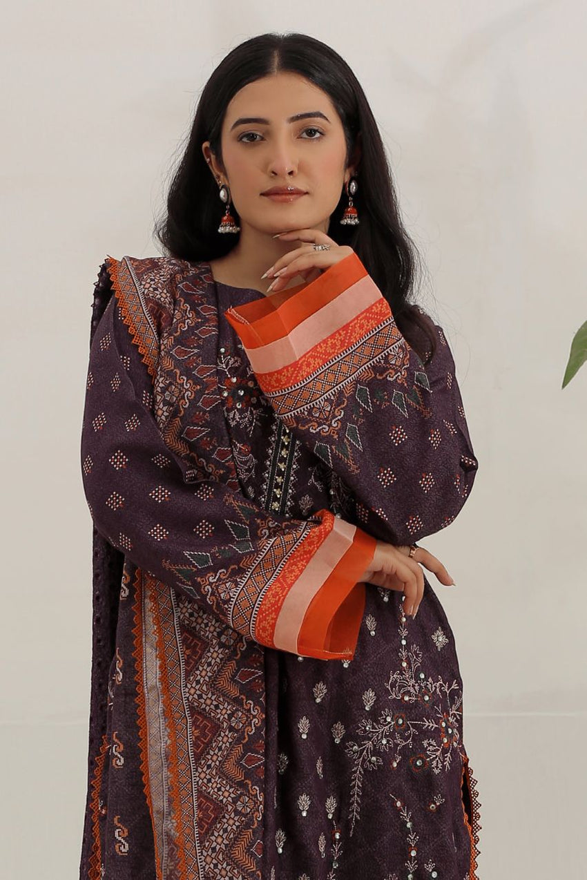 Embroidered Karandi 3pc